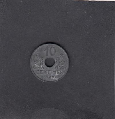 Beschrijving: 10 Centimes HOLE 1,3 mm